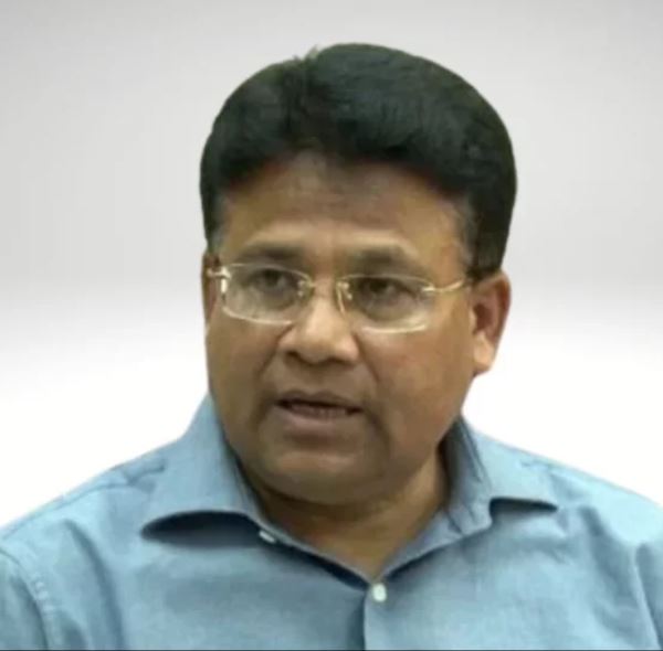 নির্বাচন কমিশন (ইসি) সচিবালয়ের সাবেক সচিব হেলাল উদ্দিন গ্রেপ্তার হয়েছেন