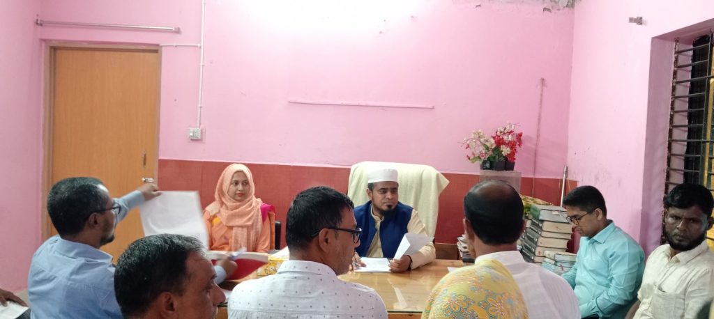 জেলা প্রশাসকের মহেশপুর ইউনিয়ন পরিদর্শন