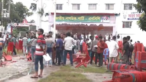 গোপালগঞ্জে এনসিপির কর্মসূচিতে ছাত্রলীগের হামলার অভিযোগ