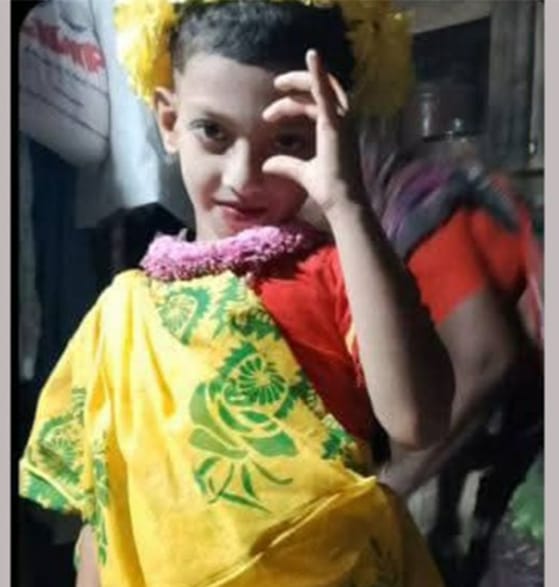 কটিয়াদীতে বাড়ির পাশের গর্ত থেকে শিশুর লাশ উদ্ধার