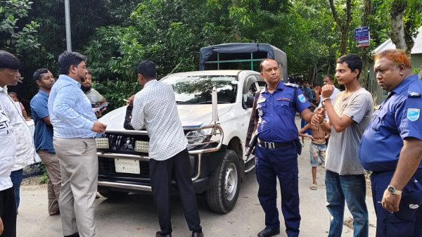 গোপালগঞ্জ জেলার কাশিয়ানী উপজেলার খায়েরহাটে নেশার কারণে পিতাকে মারধরের অভিযোগে আজিম শিকদারকে ভ্রাম্যমান আদালতের মাধ্যমে শাস্তি প্রদান