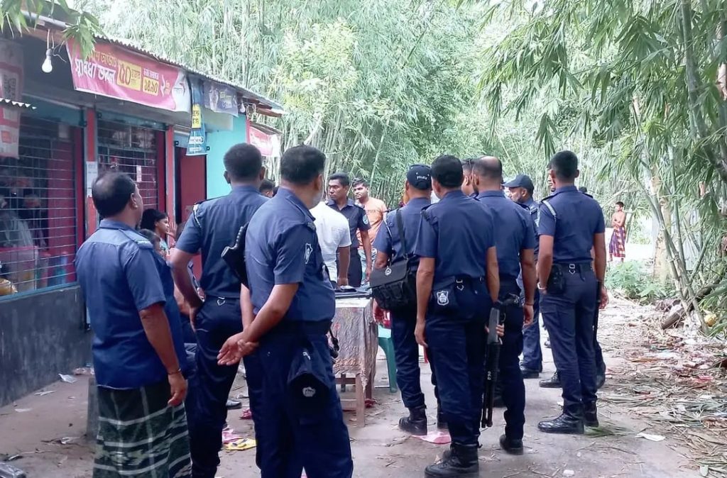 সালথায় আধিপত্য বিস্তারকে কেন্দ্র করে সংঘর্ষ, আহত ১৫