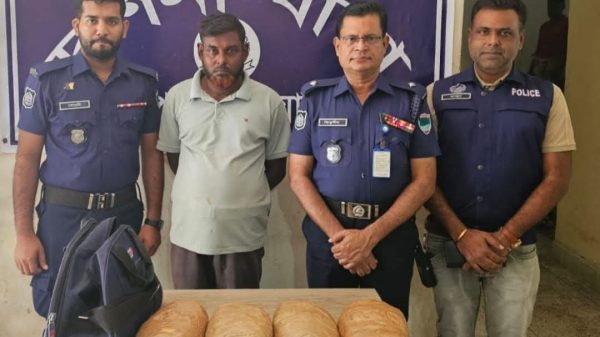 ৪ কেজি গাঁজা উদ্ধার, এলাকায় স্বস্তি