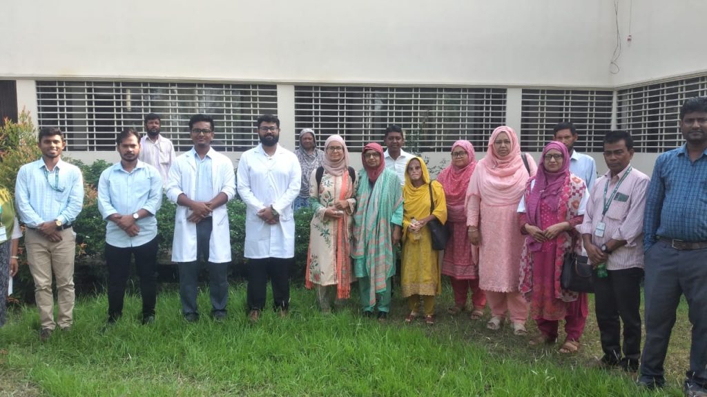 ড. সাইদুর রহমান লস্করের স্বপ্ন পূরণে ফ্রি মেডিকেল ক্যাম্পে চিকিৎসা নিলেন শতাধিক রোগী