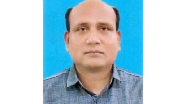 গোপালগঞ্জে নতুন জেলা প্রশাসক হিসেবে দায়িত্ব পেলেন আরিফ–উজ–জামান