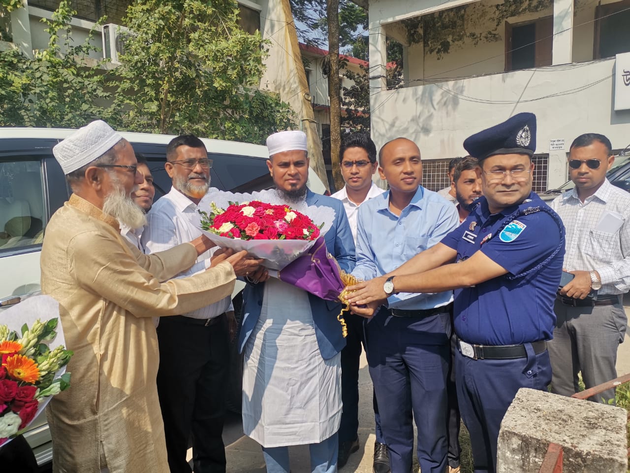 মুকসুদপুরে অনুষ্ঠিত হল বিদায়ী গোপালগঞ্জ জেলা প্রশাসকের সংবর্ধনা