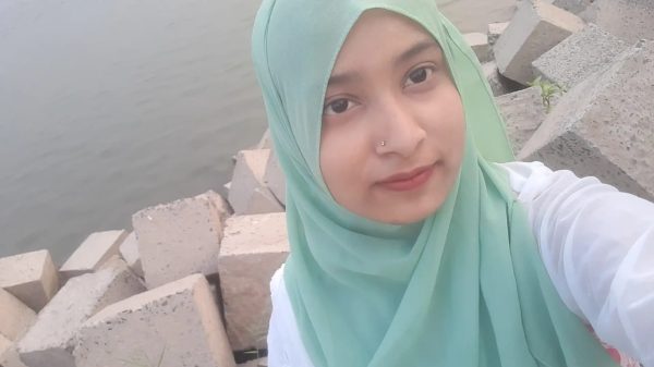 বৃষ্টি খানম নামে এক তরুণী নিখোঁজ