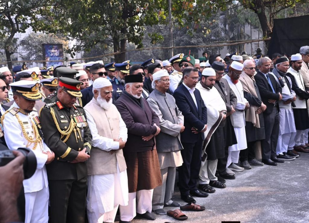 সাবেক প্রধানমন্ত্রী বেগম খালেদা জিয়ার জানাযায় আমিরে জামায়াত ড. শফিকুর রহমান