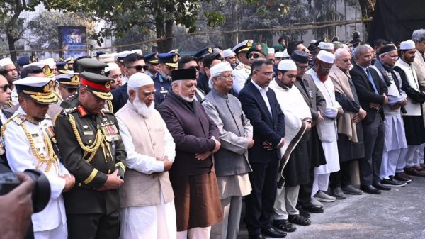 সাবেক প্রধানমন্ত্রী বেগম খালেদা জিয়ার জানাযায় আমিরে জামায়াত ড. শফিকুর রহমান