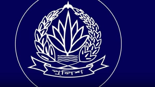 ২০০৭ সালে বাতিল হওয়া ৩৩০ জন পুলিশ সার্জেন্ট ও এসআইকে চাকরিতে যোগদানের নির্দেশ