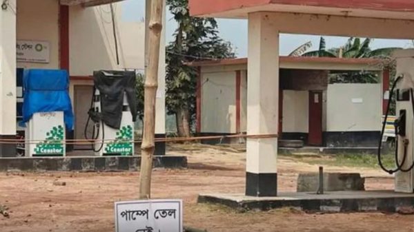 মজুত ছিল হাজার হাজার লিটার পেট্রোল, ডিজেল ও অকটেন; ভ্রাম্যমাণ আদালতের অভিযান