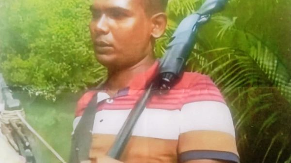 চাঁদাবাজি ও জমি দখলে বেপরোয়া জলদস্যু বাছেদ শিকদার