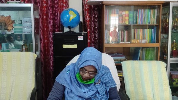 মুকসুদপুরে সরকারি প্রাথমিক বিদ্যালয়ে নানা অনিয়মের অভিযোগ, শিক্ষার্থীদের কাছ থেকে অতিরিক্ত টাকা আদায়ের দাবি