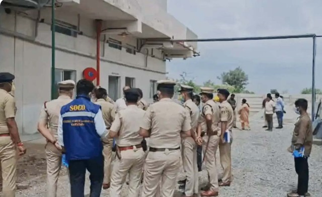 কর্ণাটকের রাসায়নিক কারখানায় বিষাক্ত গ্যাস লিক: নিহত ৩ শ্রমিক, অসুস্থ কয়েকজন