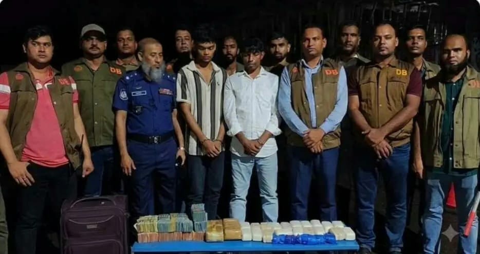 গোপালগঞ্জে ৬৪ হাজার ১২৩ পিস ইয়াবাসহ দুই মাদক ব্যবসায়ী গ্রেপ্তার