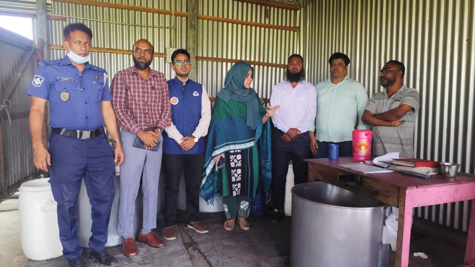 ফরিদপুরে ভেজাল ঘির বিরুদ্ধে মোবাইল কোর্টের অভিযান, জরিমানা ১ লাখ ২০ হাজার টাকা