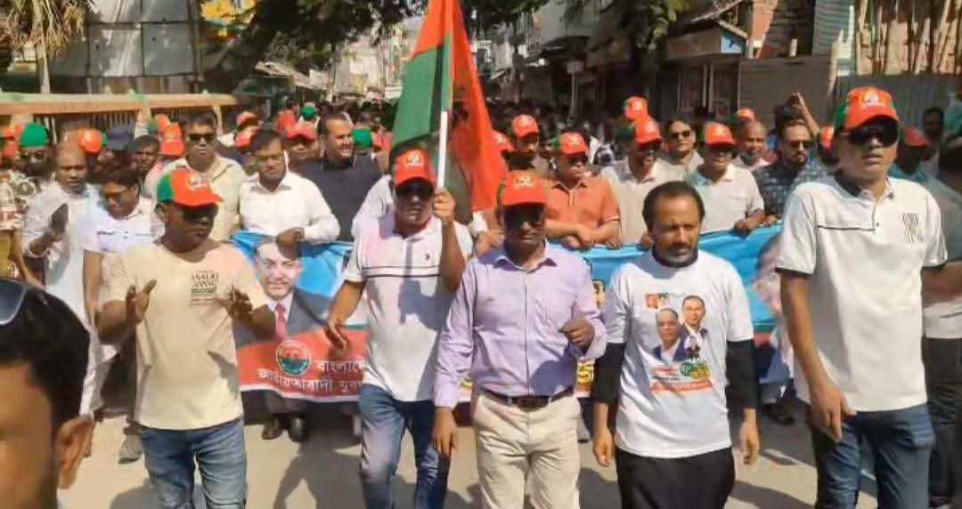 সিরাজগঞ্জে বর্ণাঢ্য আয়োজনে যুবদলের ৪৮তম প্রতিষ্ঠাবার্ষিকী পালিত